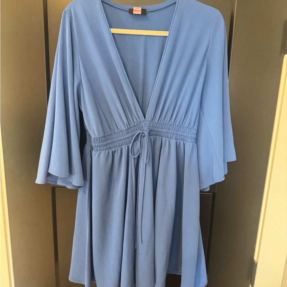 Vici Blue Mini Dress with Flowy Sleeves